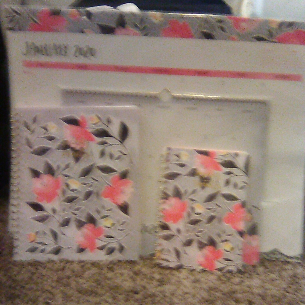 2020 weekly/. monthly planners, desk too calendars